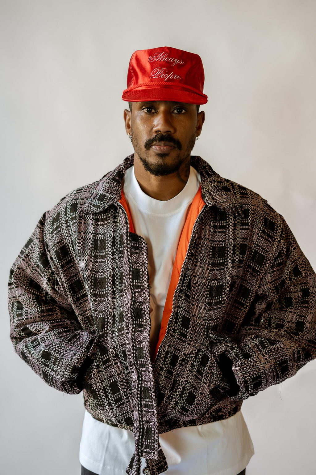 ÉLITE PARIS CAP ROUGE