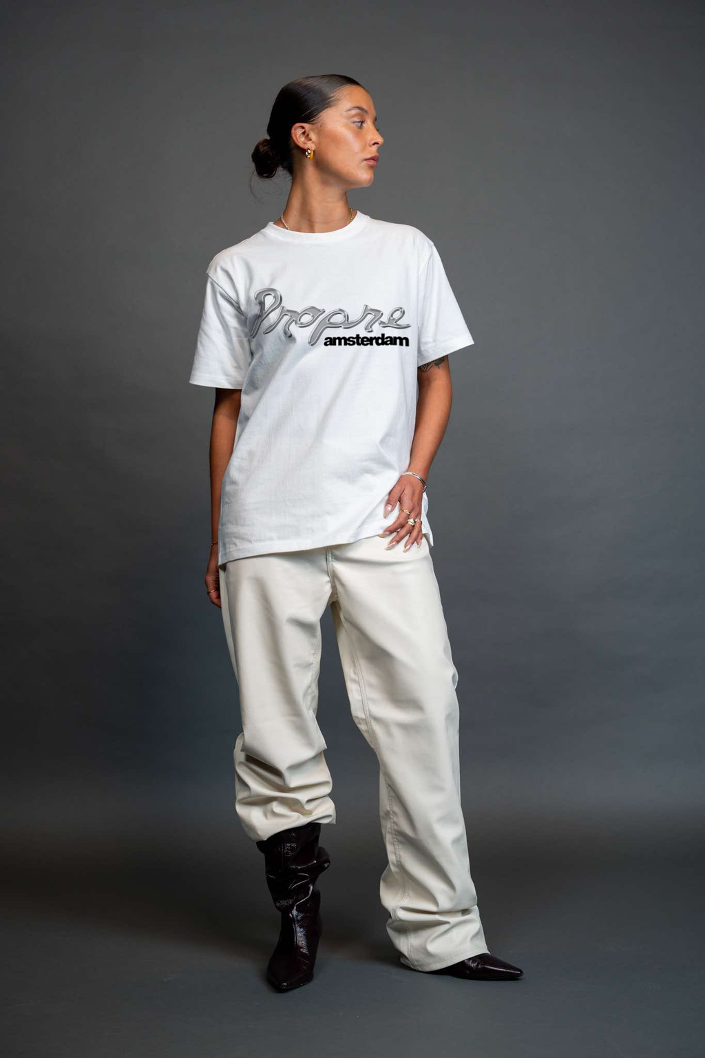 Mokum Tee
